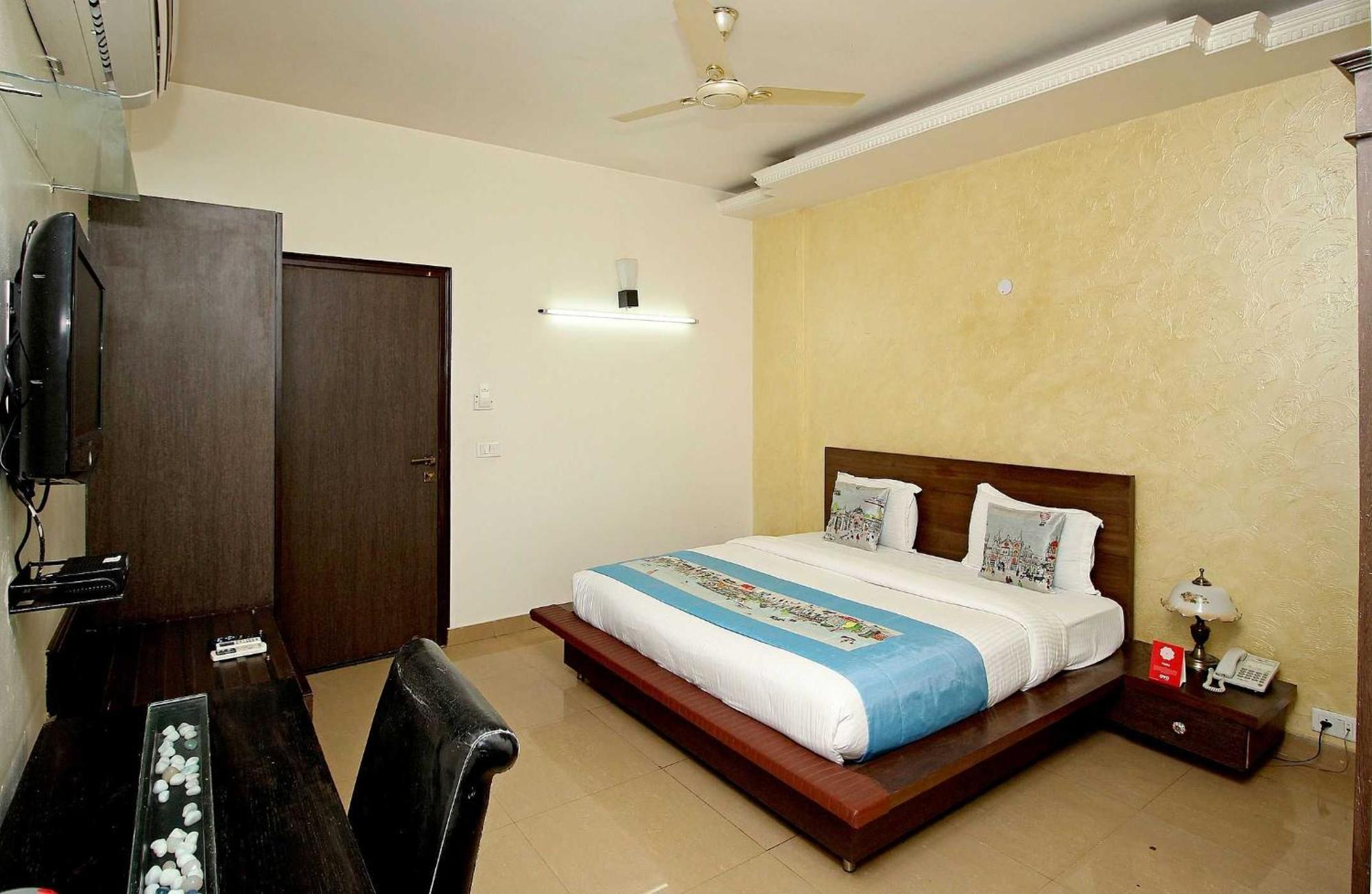 Hotel Super Collection O Sakshi Gurgáon Exteriér fotografie